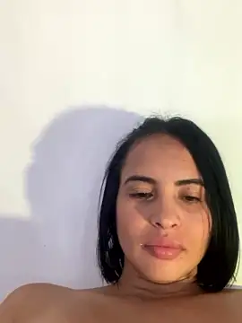 Anny_clark nude strip on cam for live sex chat