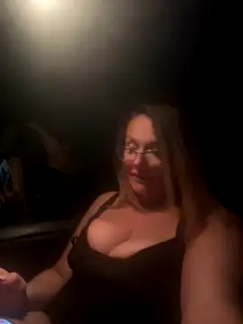 Lollipop335 nude strip on cam for live sex chat