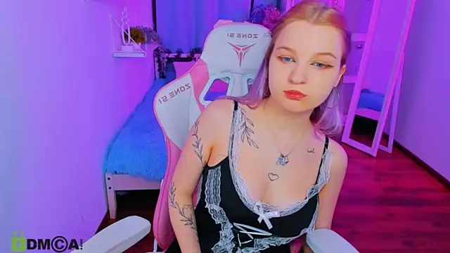 Misa_saul nude strip on cam for live sex chat