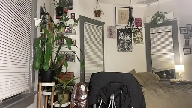 Sad1st1kSadie nude strip on cam for live sex chat