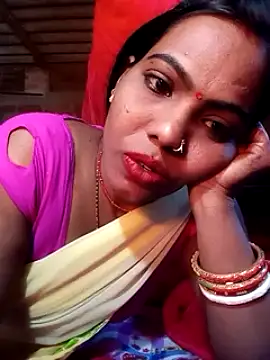 INDIAN–LUST nude strip on cam for live sex chat