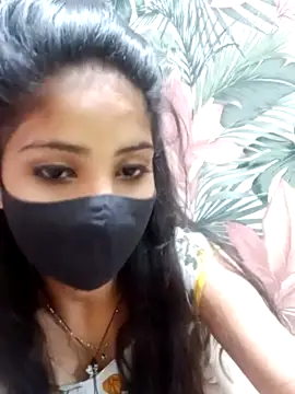 Indian-Simran nude strip on cam for live sex chat