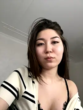 Kan_miyeon nude strip on cam for live sex chat