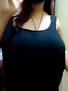 Naaz-khan nude strip on cam for live sex chat