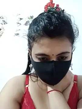 Prionti-Sen nude strip on cam for live sex chat