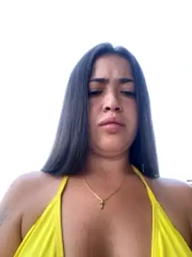 Reggie-Liam nude strip on cam for live sex chat