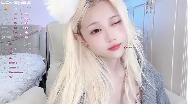 SexyDoll_C nude strip on cam for live sex chat