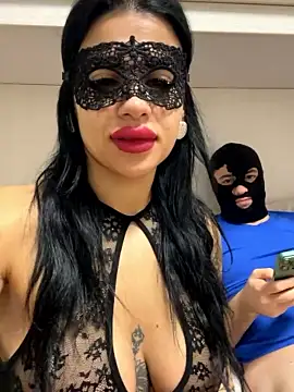 Francesca-90 nude strip on cam for live sex chat