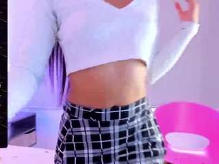 Liaa-18 Nude Sex Cams, Live Sex, Free Porn Chat