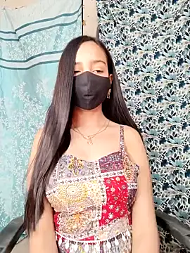 Parinaaz18 nude strip on cam for live sex chat