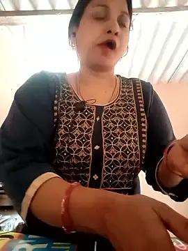 Sakshisutra nude strip on cam for live sex chat