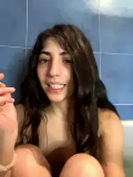 Saphiyraamoreofficial nude strip on cam for live sex chat
