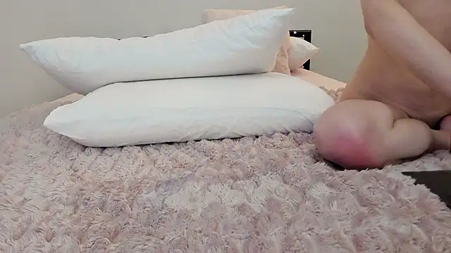 Secretgirlfriendxo nude strip on cam for live sex chat