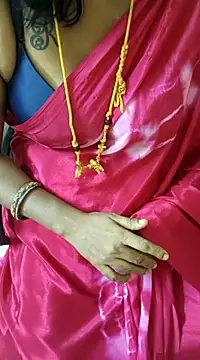 Tamilyazhini nude strip on cam for live sex chat