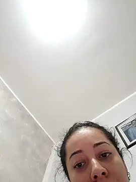 Tatavogliosa89 nude strip on cam for live sex chat