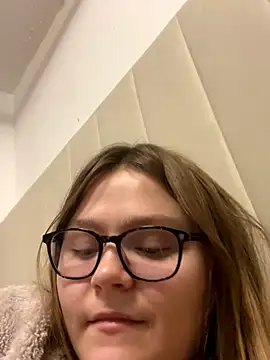 YoungHornyBritishGirl nude strip on cam for live sex chat