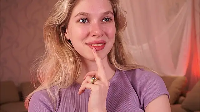 CrystalGrayh nude strip on cam for live sex chat