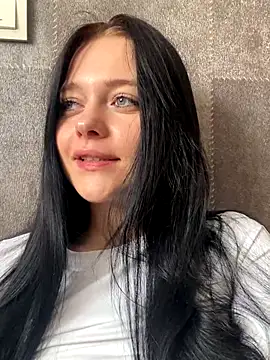Emilia0_0_7 nude strip on cam for live sex chat