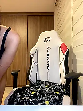 HyoryO-O nude strip on cam for live sex chat