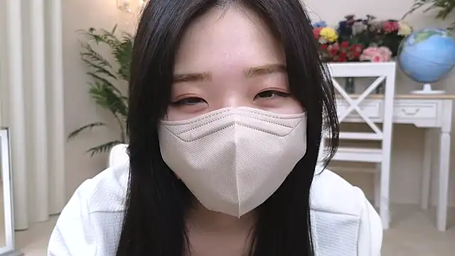 JP-YUNA nude strip on cam for live sex chat