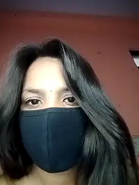 Nituhoty1 nude strip on cam for live sex chat