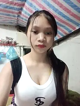 Phanht nude strip on cam for live sex chat