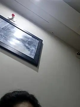 Sapnaa1 nude strip on cam for live sex chat