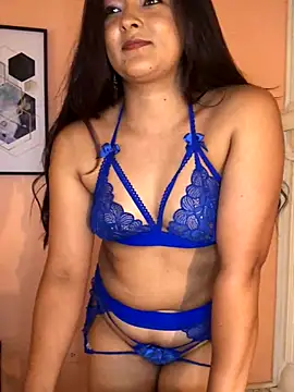 Sofiaa_thoomsoon nude strip on cam for live sex chat