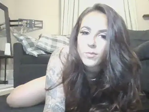 AuburnEmily01 nude strip on cam for live sex chat