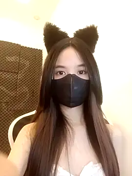Cat_baby69 nude strip on cam for live sex chat
