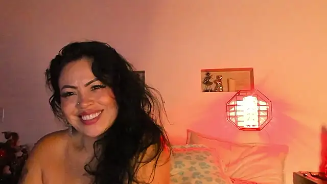 Charlottemeyerr nude strip on cam for live sex chat