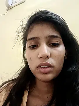 Cute-Chaya nude strip on cam for live sex chat