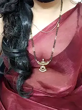 Itsmekeerthi46 nude strip on cam for live sex chat