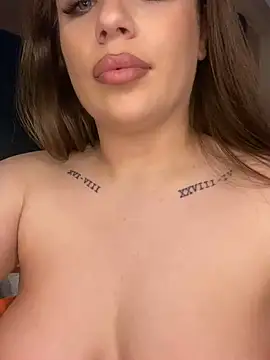 IvyRowa nude strip on cam for live sex chat