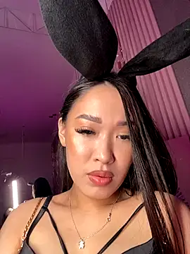 Kami_Lee_ nude strip on cam for live sex chat