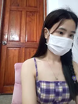 Lovely_kute nude strip on cam for live sex chat