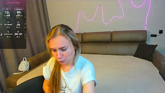My_Natural_Manners nude strip on cam for live sex chat