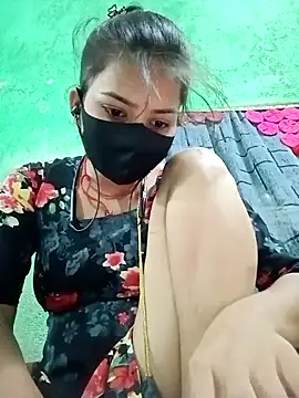 Behen_Ki_Loudi nude strip on cam for live sex chat