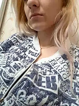 Juliabant666devil nude strip on cam for live sex chat