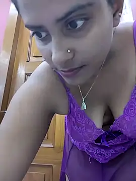 Mummy69indrani nude strip on cam for live sex chat