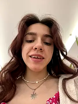 Lily__Belle nude strip on cam for live sex chat