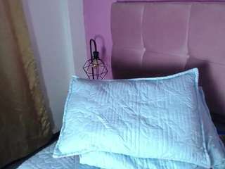 SkyMyers Nude Sex Cams, Live Sex, Free Porn Chat
