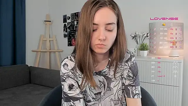 MeghanElson nude strip on cam for live sex chat
