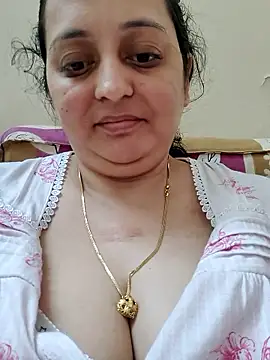 Sajida450 nude strip on cam for live sex chat