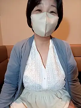 Nanami888 nude strip on cam for live sex chat
