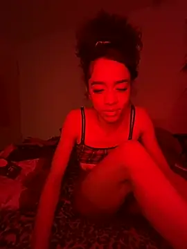 Jadaalovergirl nude strip on cam for live sex chat