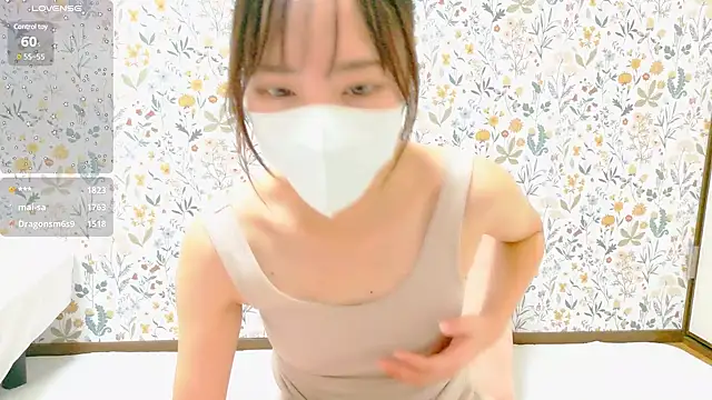 Mechi-pippi nude strip on cam for live sex chat