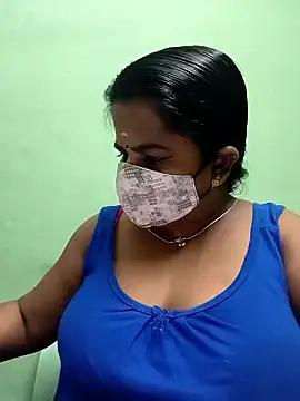 Sujakutty nude strip on cam for live sex chat
