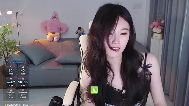 YiJin-a nude strip on cam for live sex chat