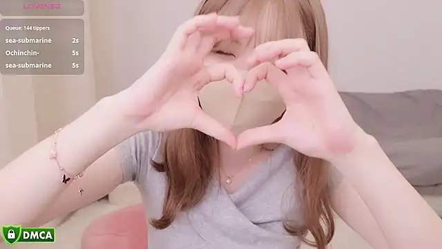 Manaka_oO nude strip on cam for live sex chat